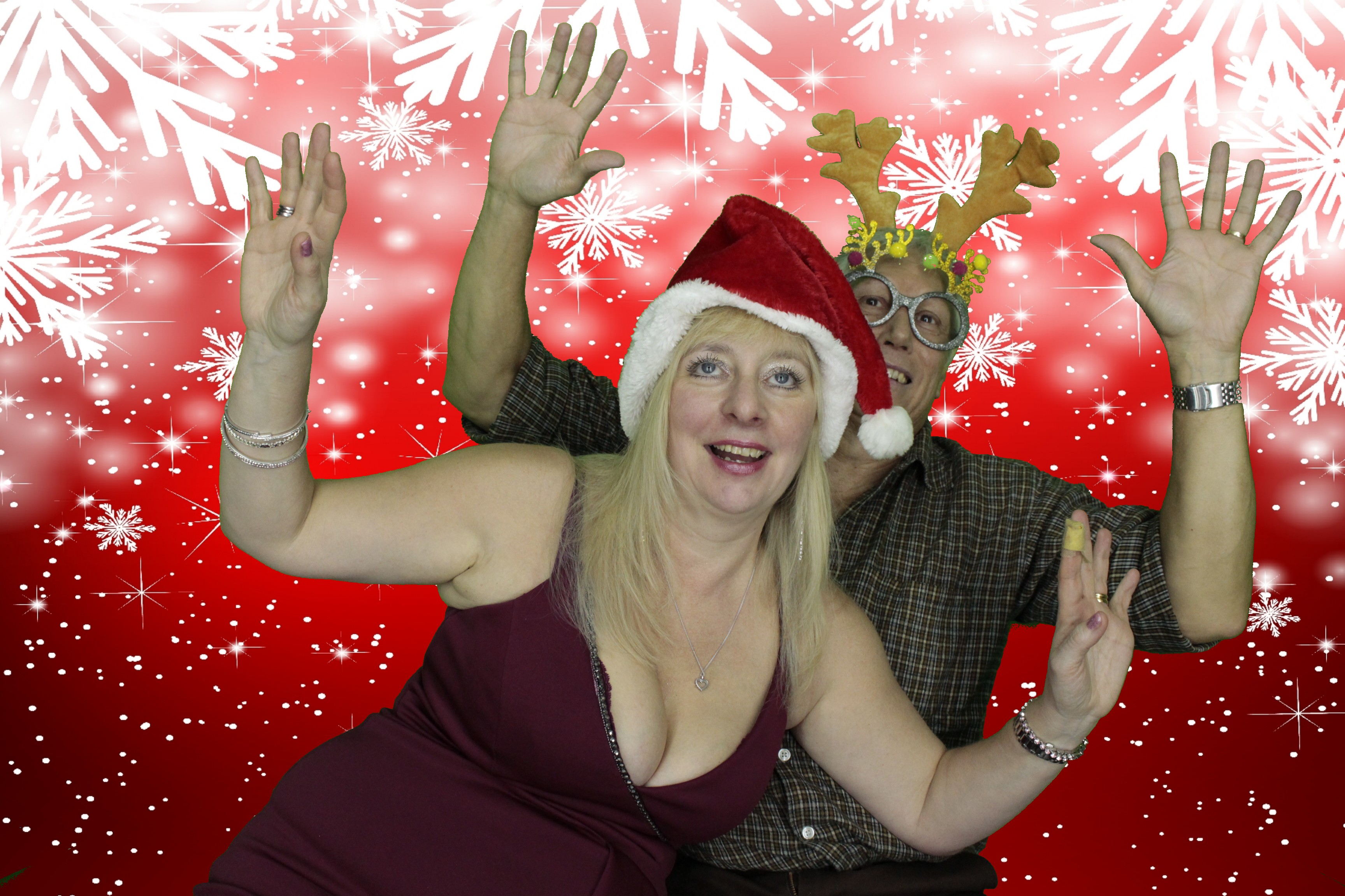 Silvermere Christmas Party | View more photos from the event at gallery.myphotoboothexperience.co.uk/u/MyPhotoBoothExperienceLtd/Silvermere-Christmas-Party-2